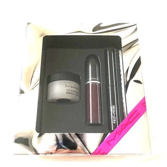 MAC Cosmetics Other - MAC lip scrub set - Black cherry